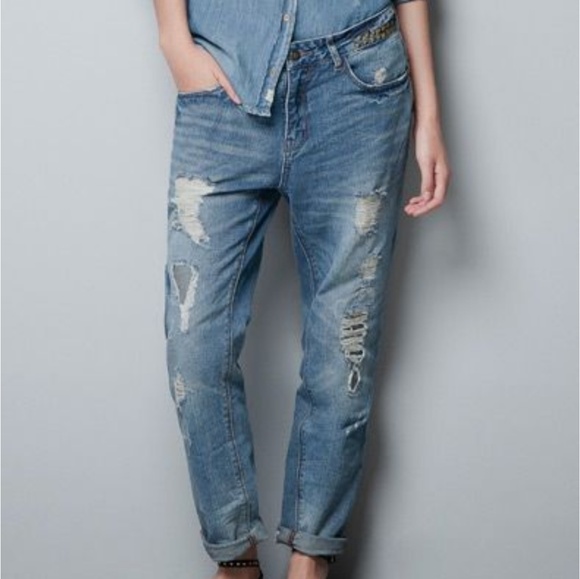 destroyed boyfriend jeans high waisted